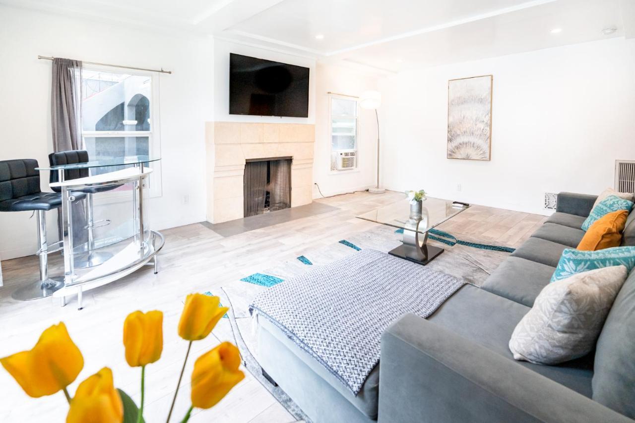 Large Spacious 3 Bedroom 3 Bathroom By Beverly Hills Los Angeles Exterior photo